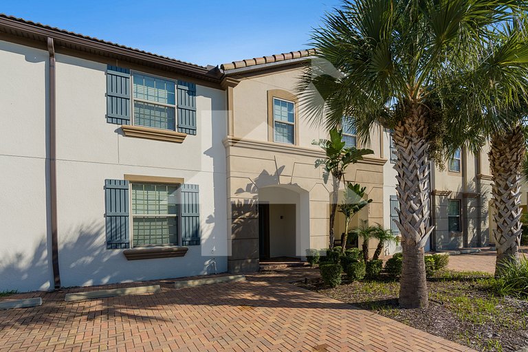 Disney‑Area 5BR Home w/ Private Pool +