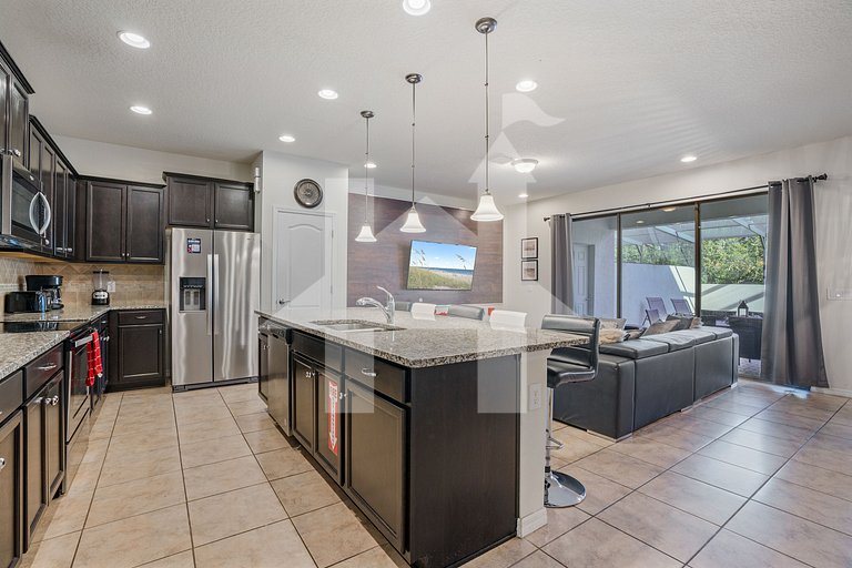 Casa 5Q com Piscina Privada - perto da disney