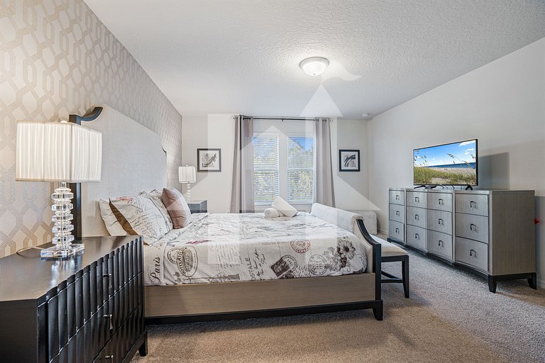 Disney‑Area 5BR Home w/ Private Pool +