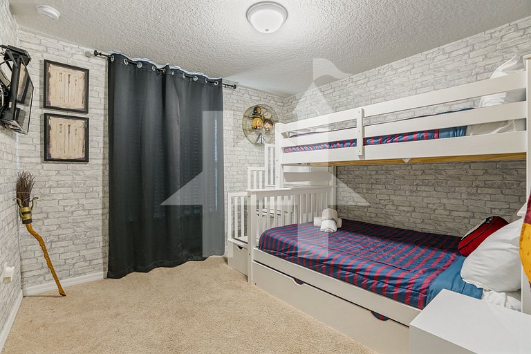 Disney‑Area 5BR Home w/ Private Pool +