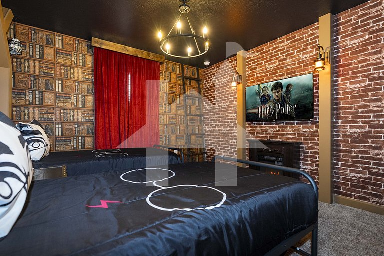 Vacation Home Near Disney, 4 bedrooms