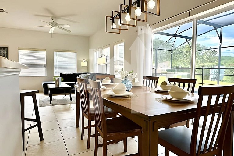 Vacation Home Near Disney, 4 bedrooms