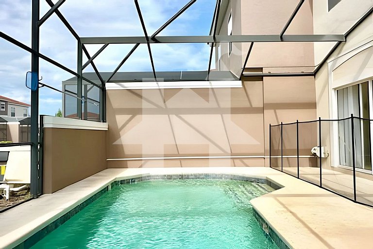 Vacation Home Near Disney, 4 bedrooms