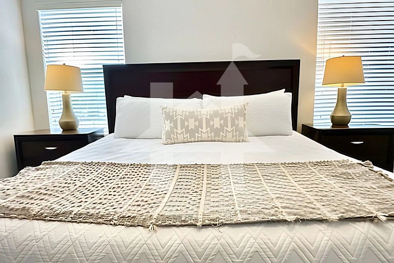Vacation Home Near Disney, 4 bedrooms