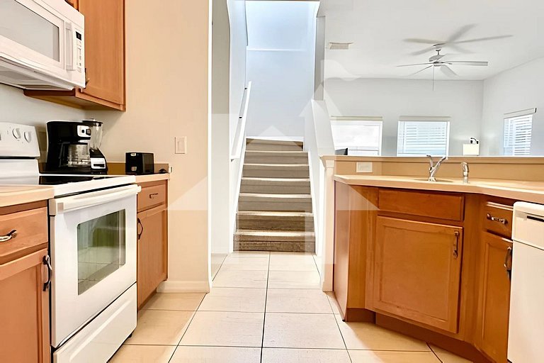 Vacation Home Near Disney, 4 bedrooms
