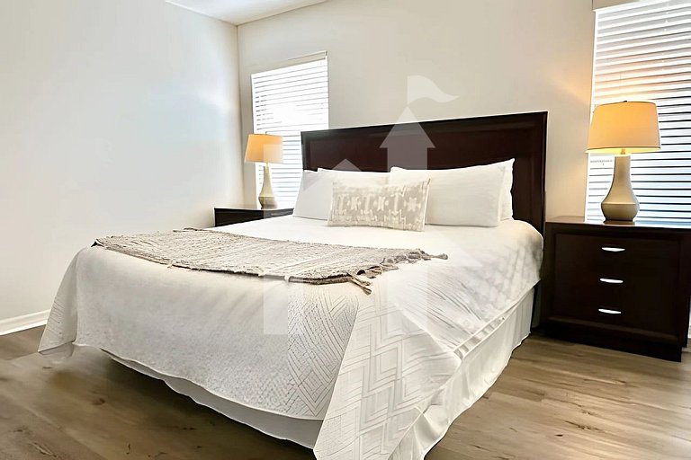 Vacation Home Near Disney, 4 bedrooms