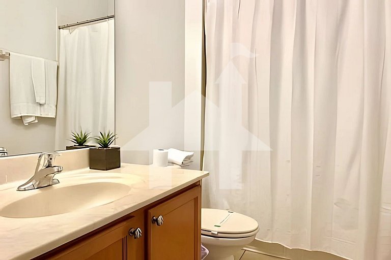 Vacation Home Near Disney, 4 bedrooms