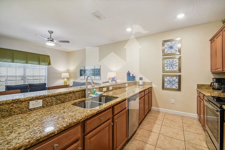Vacation Home Near Disney, 4 bedrooms