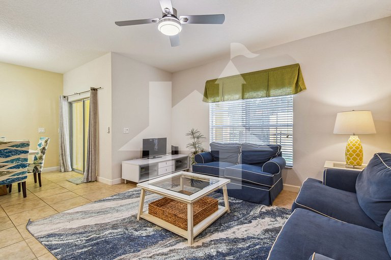 Vacation Home Near Disney, 4 bedrooms