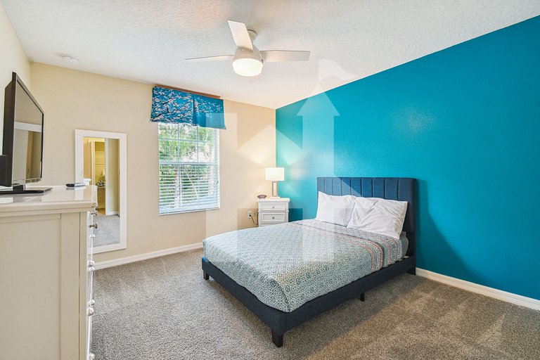 Vacation Home Near Disney, 4 bedrooms
