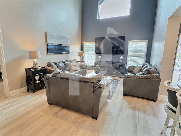 Vacation Home Near Disney, 5 bedrooms