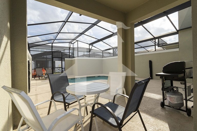 4Q/3B Storey Lake Resort, melhor localização!