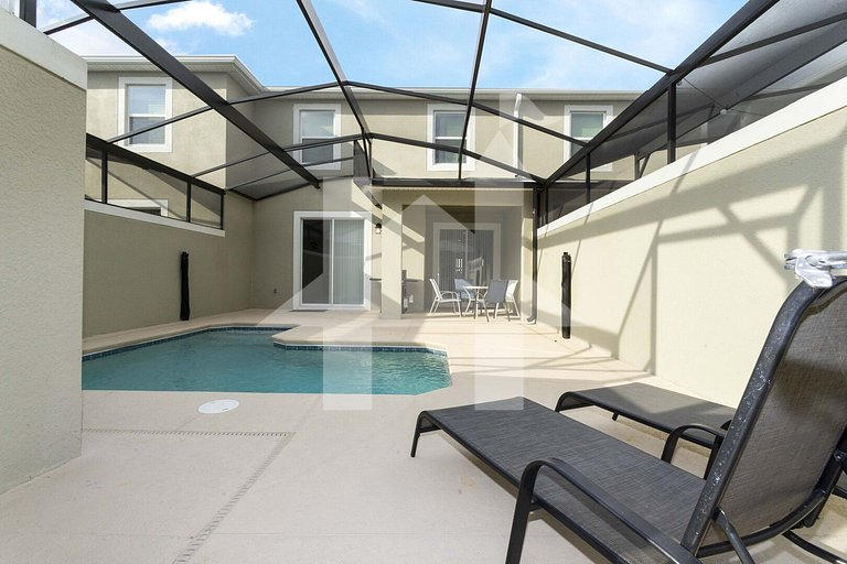 4Q/3B Storey Lake Resort, melhor localização!