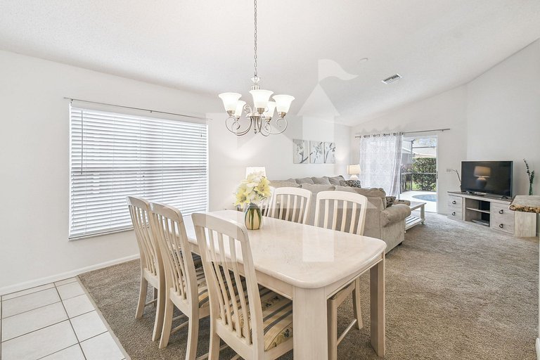 Vacation Home Near Disney, 4 bedrooms