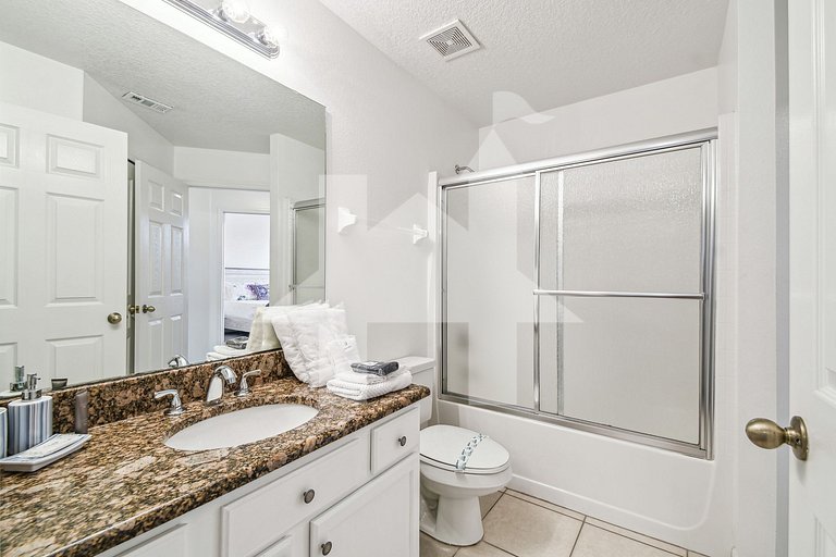 Vacation Home Near Disney, 4 bedrooms