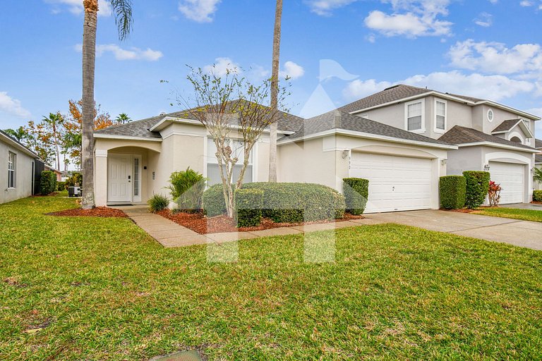 Home w/ Private Pool & Game Room - Near Disney! Lake Berkley