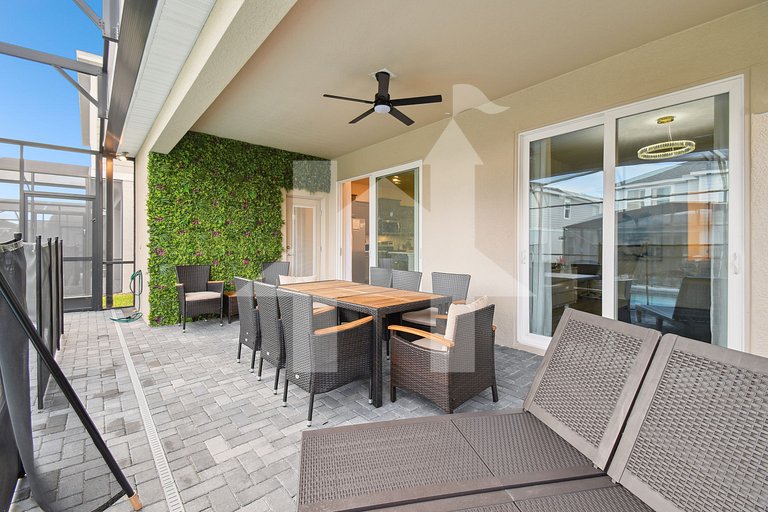 5 BD En-suites, Game Room, Pool, Sleeps 14, Disney