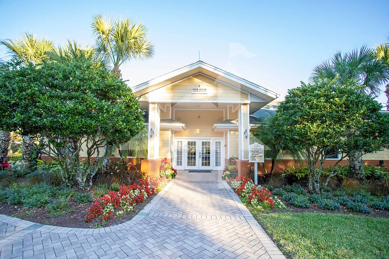 Modern Family Condo 15min from Disney