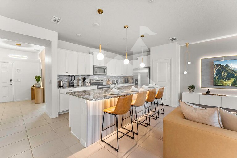 5BR Villa w/ Pool, Themed Rooms – Windsor Island