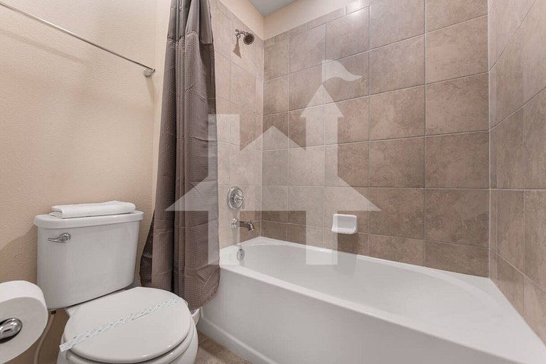 Vacation Home Near Disney, 5 bedrooms