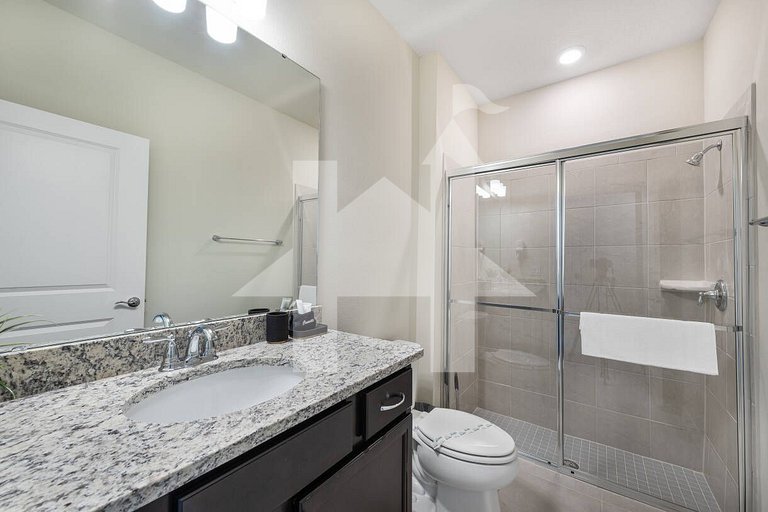 Vacation Home Near Disney, 5 bedrooms