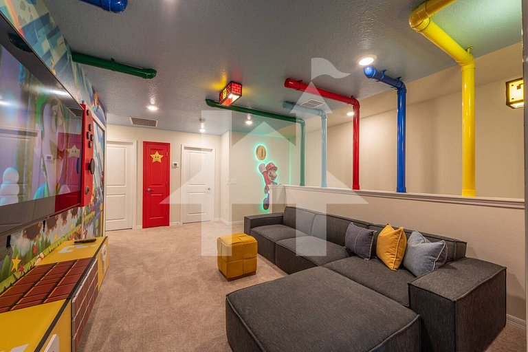 Vacation Home Near Disney, 5 bedrooms