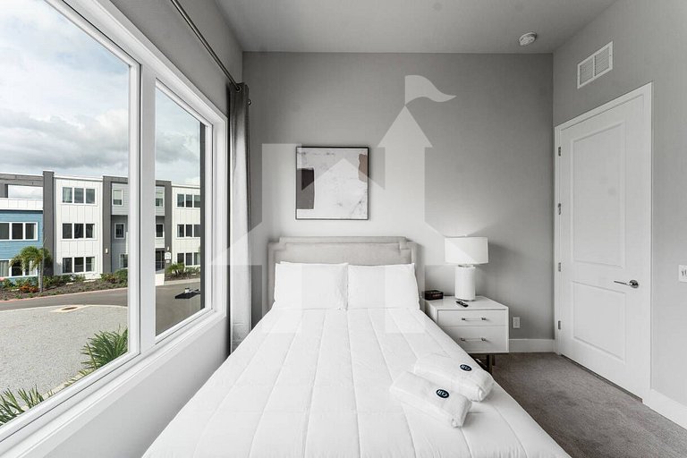 Vacation Home Near Disney, 5 bedrooms