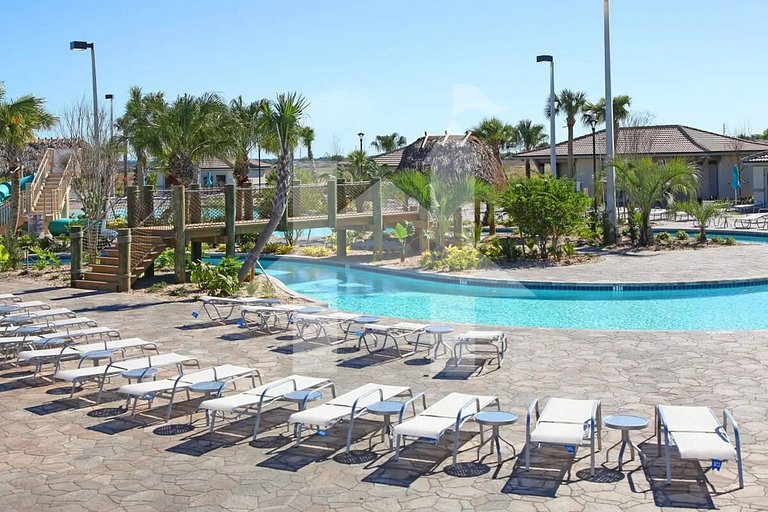 Vacation Home Near Disney, 5 bedrooms