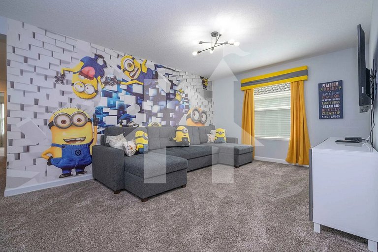 Vacation Home Near Disney, 6 bedrooms