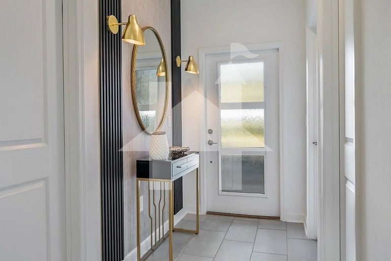 Vacation Home Near Disney, 5 bedrooms