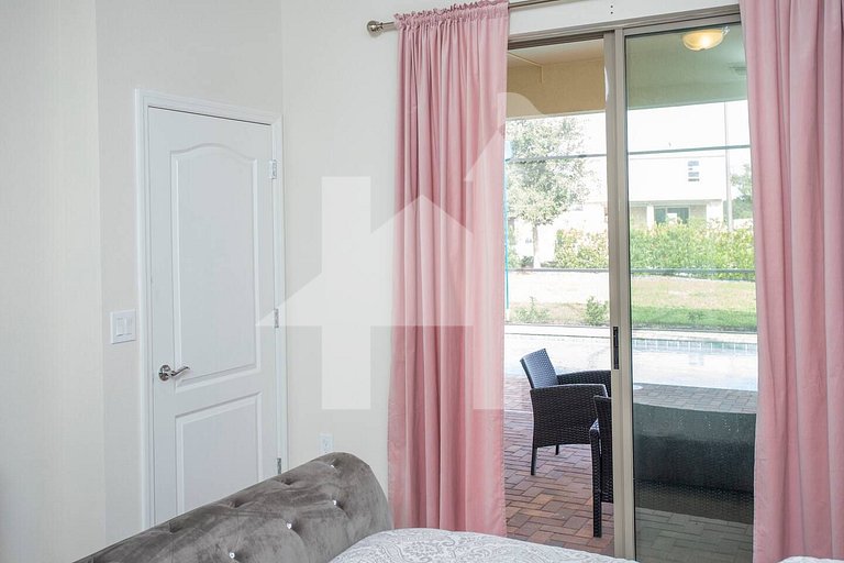 BR Villa w/ Pool, Star Wars Game Room + Resort