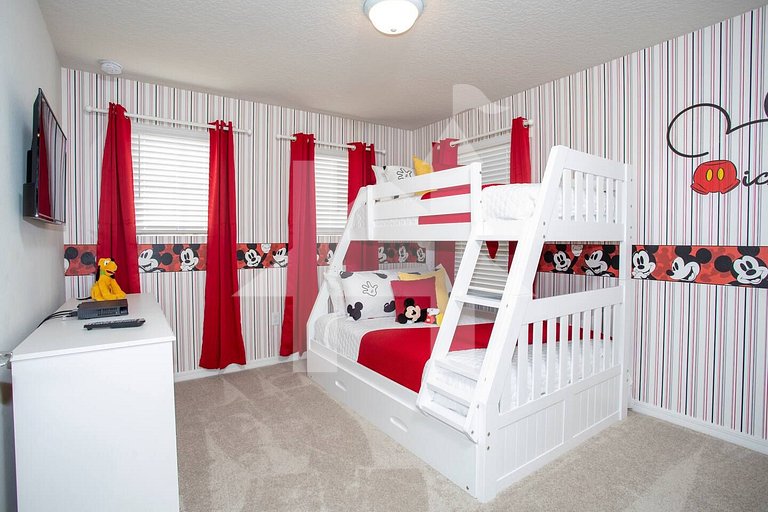 BR Villa w/ Pool, Star Wars Game Room + Resort