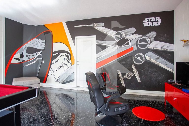 BR Villa w/ Pool, Star Wars Game Room + Resort
