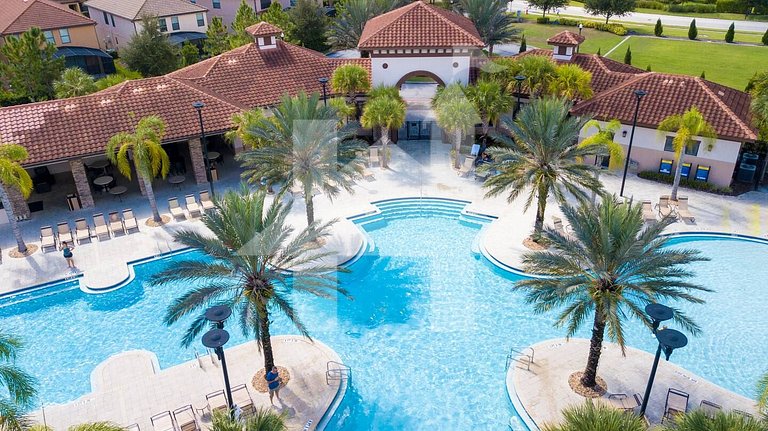 BR Villa w/ Pool, Star Wars Game Room + Resort