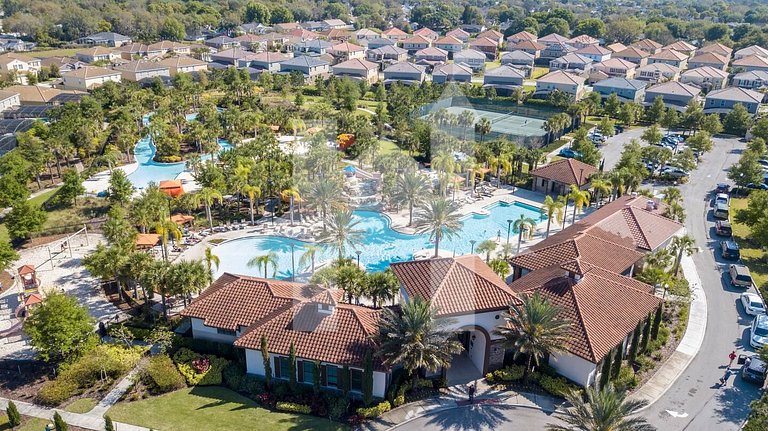 BR Villa w/ Pool, Star Wars Game Room + Resort