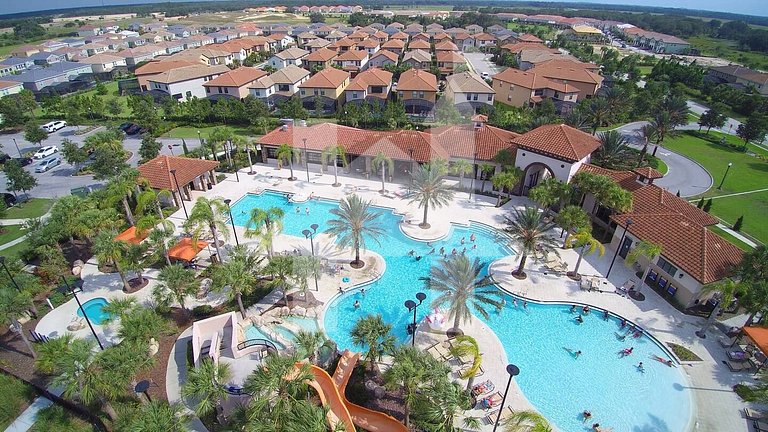 BR Villa w/ Pool, Star Wars Game Room + Resort