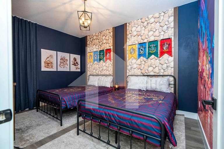 Vacation Home Near Disney, 5 bedrooms