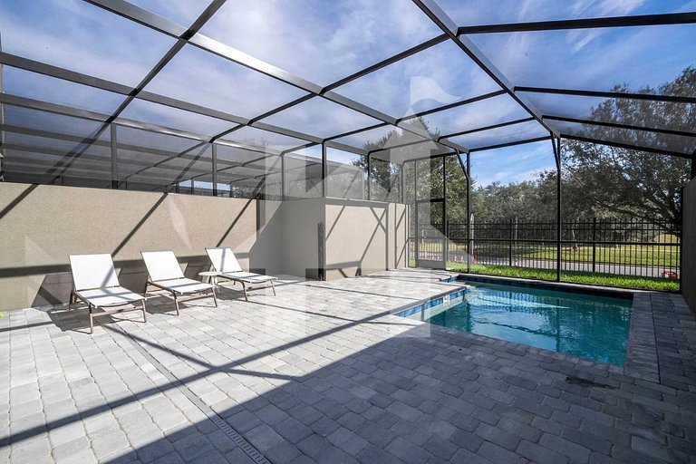 Vacation Home Near Disney, 5 bedrooms