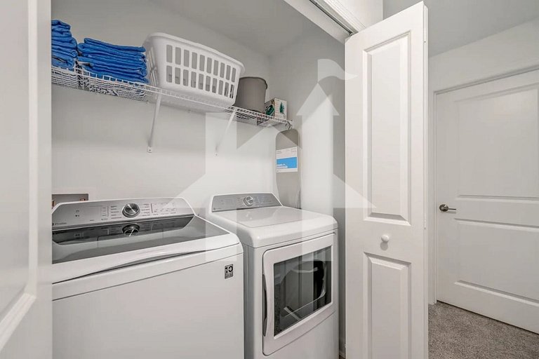 Vacation Home Near Disney, 4 bedrooms