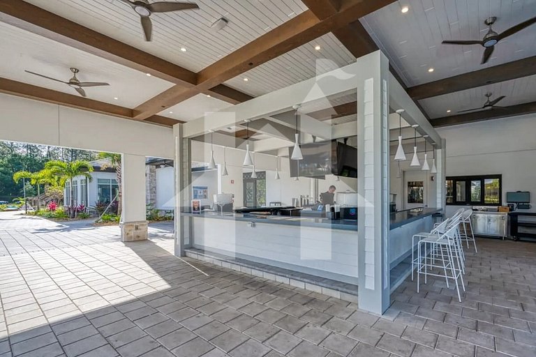 Vacation Home Near Disney, 4 bedrooms