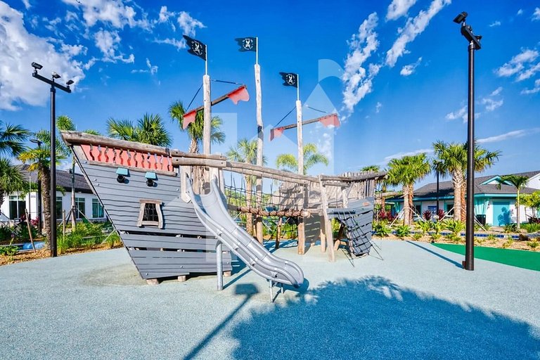 Vacation Home Near Disney, 4 bedrooms