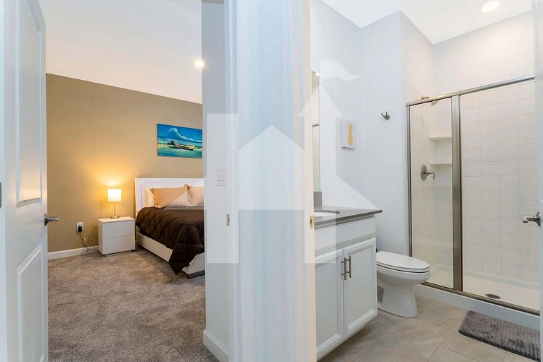 Townhouse Moderna 4Q c/ Piscina /10 Min da Disney!