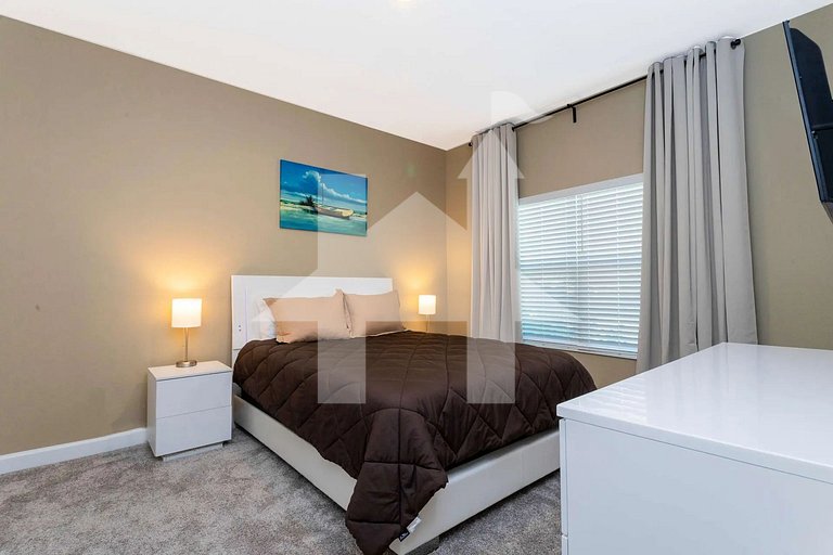 Townhouse Moderna 4Q c/ Piscina /10 Min da Disney!