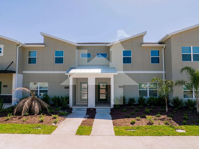 Townhouse Moderna 4Q c/ Piscina /10 Min da Disney!