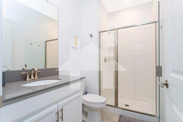 Townhouse Moderna 4Q c/ Piscina /10 Min da Disney!