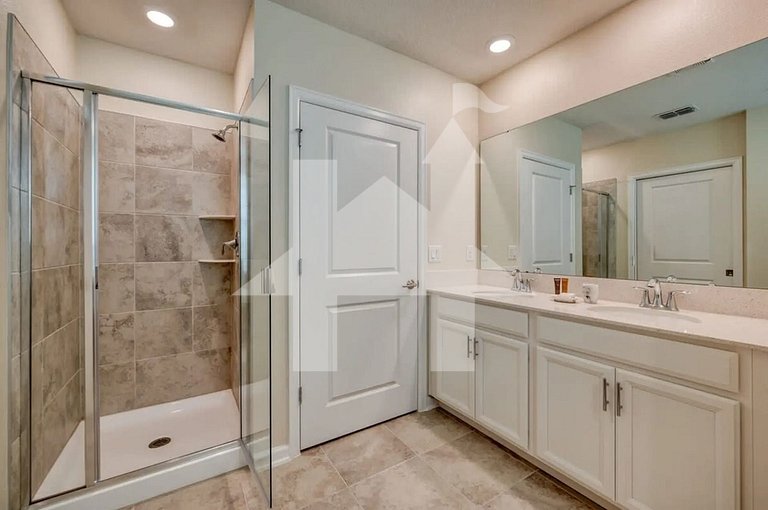 Vacation Home Near Disney, 2 bedrooms