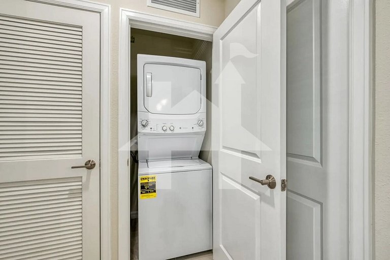 Vacation Home Near Disney, 2 bedrooms