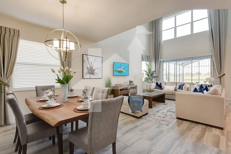 Vacation Home Near Disney, 5 bedrooms