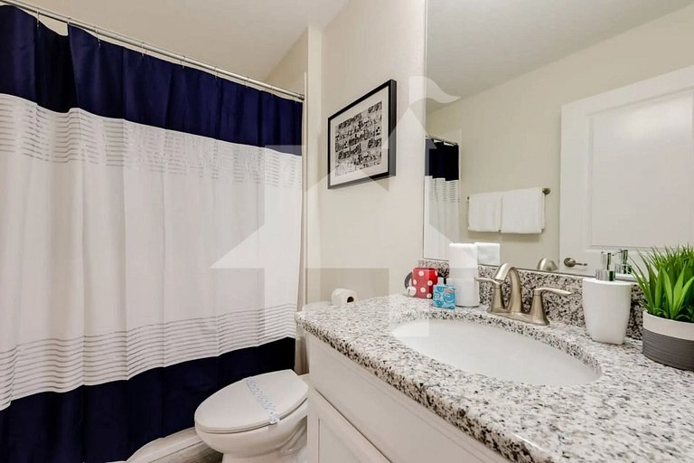 Vacation Home Near Disney, 5 bedrooms