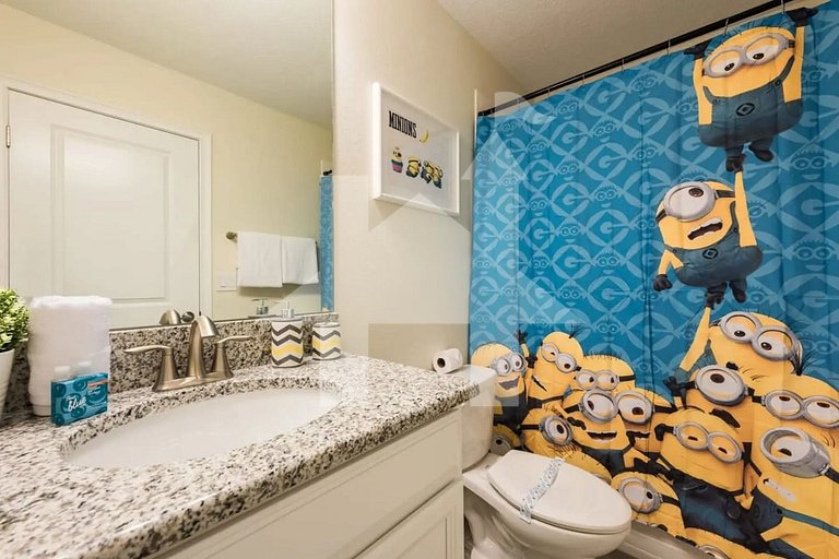 Vacation Home Near Disney, 5 bedrooms